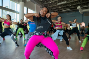 Aprenda Zumba em Casa com um Aplicativo Grátis no Celular